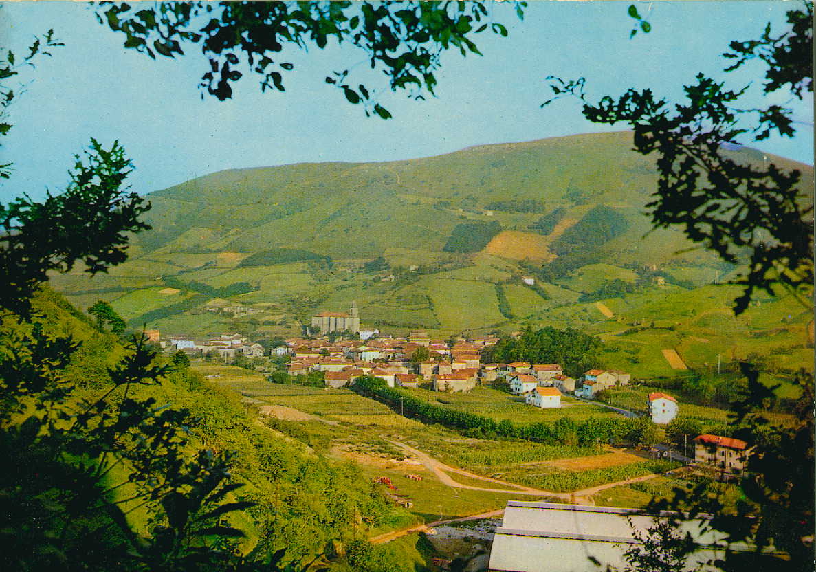 LESAKA (Navarra) Vista General desde el Oeste, Itsaso-aldea